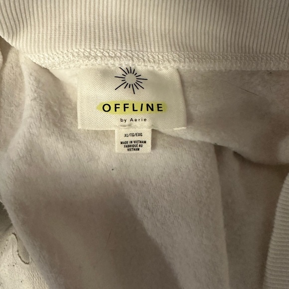 Aerie Offline V-neck cut back sweatshirt - Picture 3 of 3